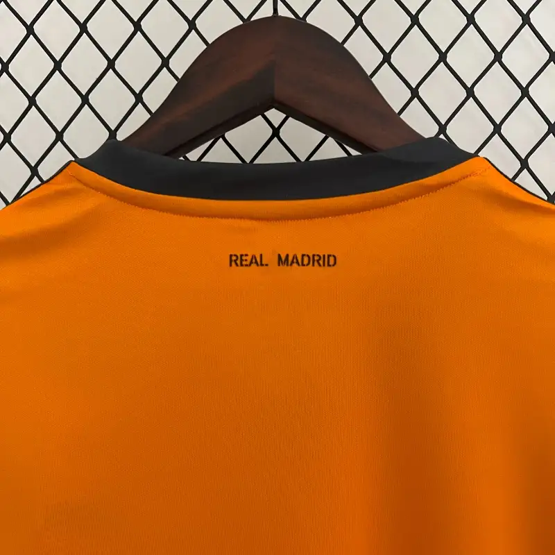 Real Madrid Away 2013-14 Retro Jersey