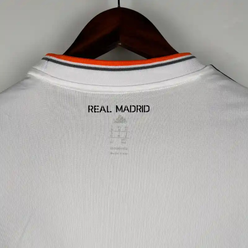 Real Madrid Home 2013-14 Retro Jersey